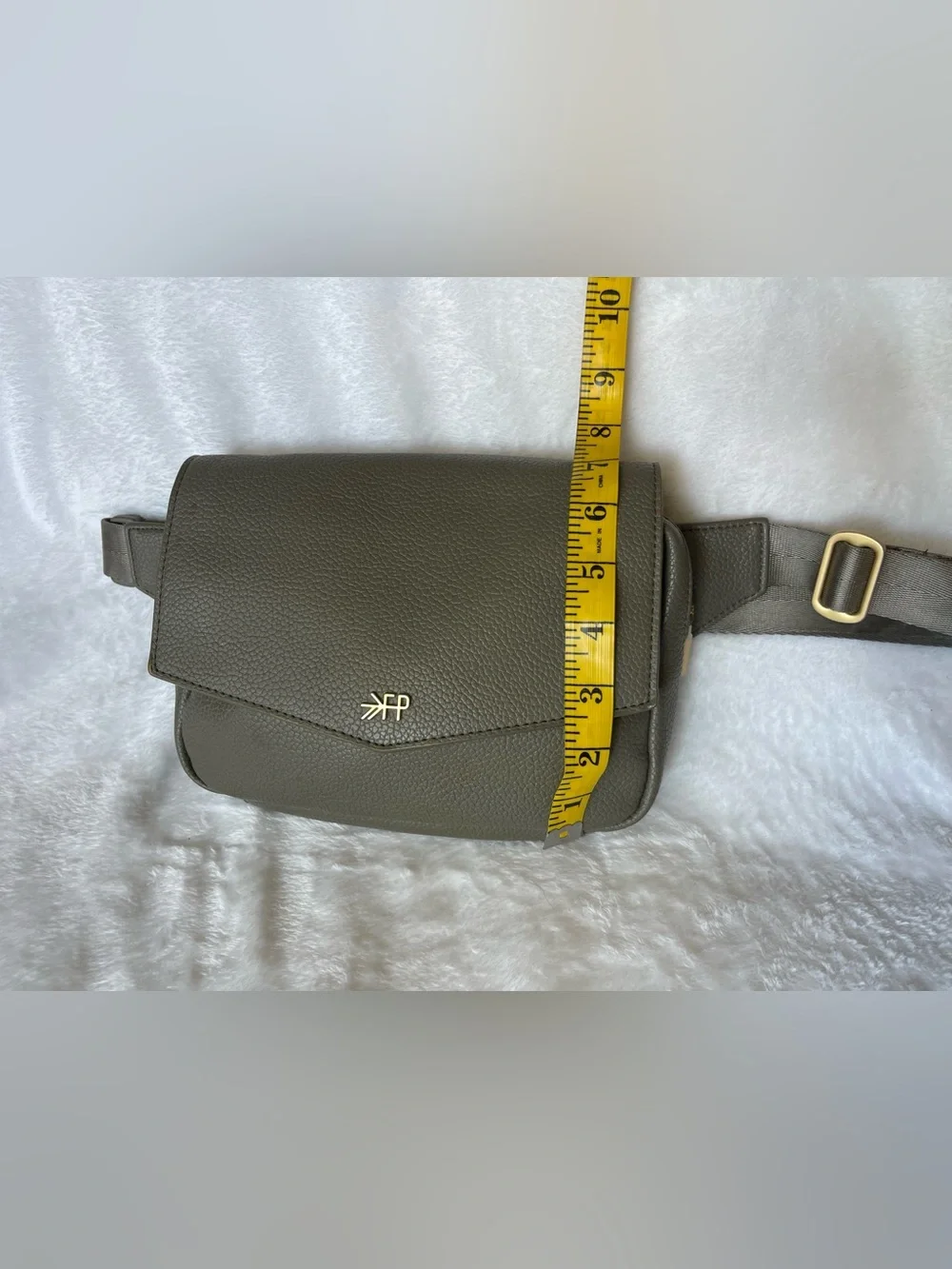 Freshly Picked Classic Park Pack in the color fig good condition - Picture 8 of 9
